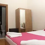 Eliz Hotel