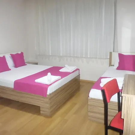 Otel Eliz 2*